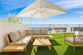 Luxury family apartment with breathtaking views, Marbella